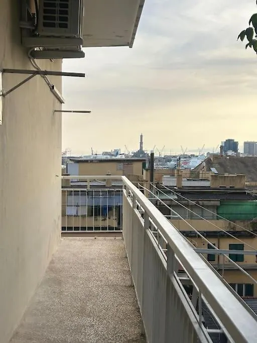 Center - Old Town - With Balcony - Next To Station Apartment Genoa Italy