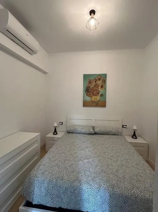 Center - Old Town - With Balcony - Next To Station Apartment Genoa 0*,  Italy